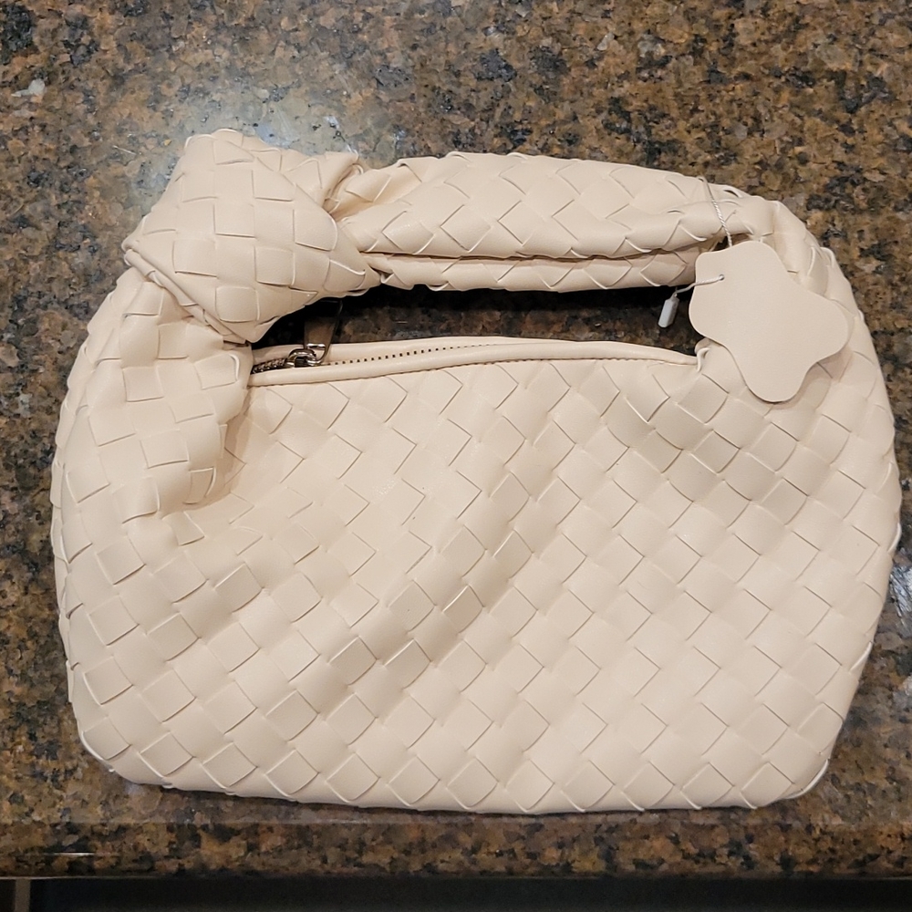 Woven purse hand bag